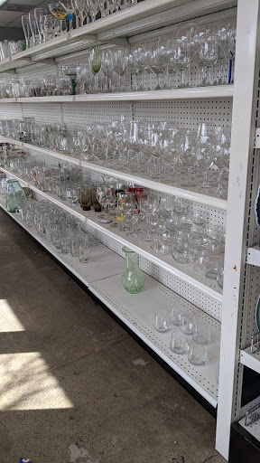 Thrift Store «Goodwill of Silicon Valley», reviews and photos, 151 E Washington Ave, Sunnyvale, CA 94086, USA