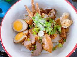 ร้านก๋วยจั๊บท่าโขลง