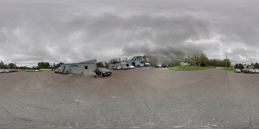 Used Car Dealer «Capital Motor Company», reviews and photos, 2833 Alpine Rd, Eau Claire, WI 54703, USA