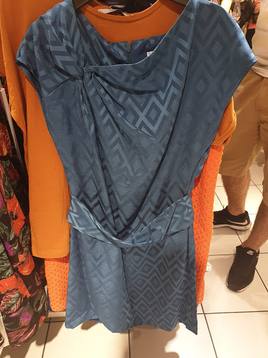 Stores to buy women's cocktail dresses Istanbul