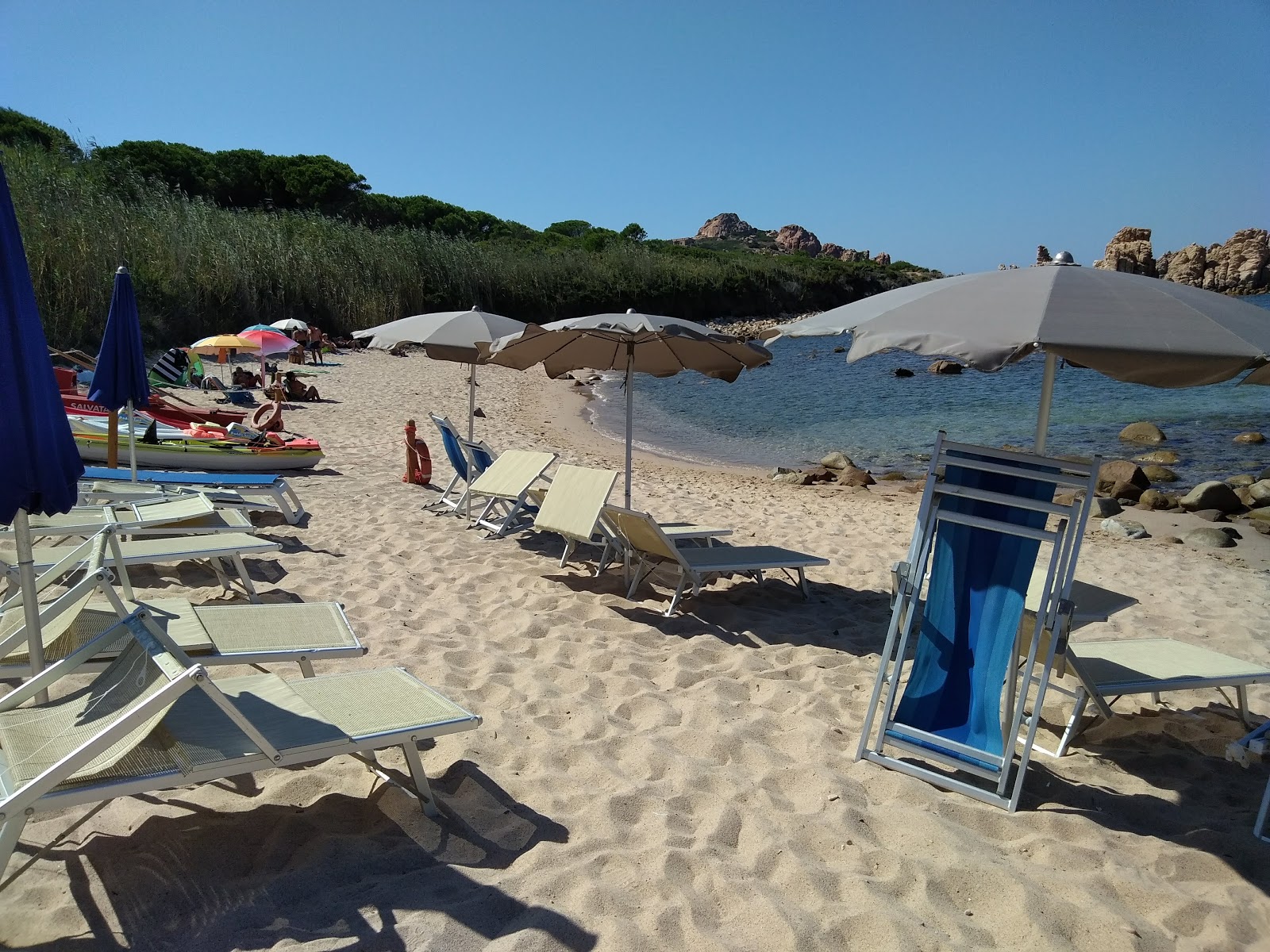 Foto van Spiaggia Li Caneddi strandresortgebied