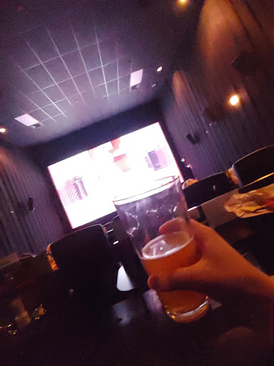 Movie Theater «Cinebarre Mountlake Terrace», reviews and photos, 6009 244th St SW, Mountlake Terrace, WA 98043, USA