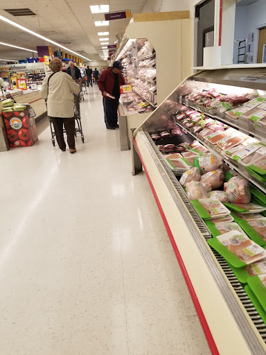 Grocery Store «Stop & Shop», reviews and photos, 111 Vredenburgh Ave, Yonkers, NY 10704, USA