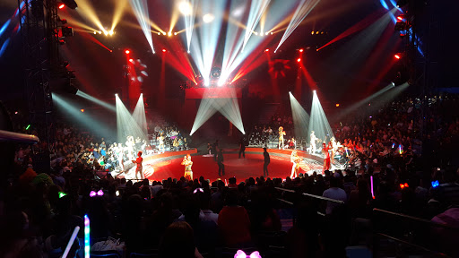 Tennis Court «Stadium Tennis Center», reviews and photos, 725 Gateway Center Blvd, Bronx, NY 10451, USA