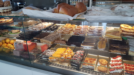 Pastelaria Doceflor no Anadia, Aveiro