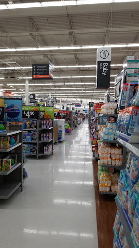 Discount Store «Walmart», reviews and photos, 70 Pleasant Valley St, Methuen, MA 01844, USA