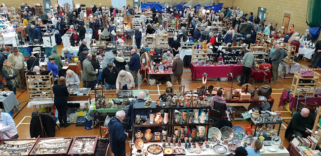 Comments and reviews of Grandma's Attic Antiques Fairs