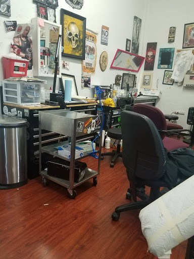 Explore skiing tattoo ideas, creative tattoo ideas in San Jose, available at Underground Creation