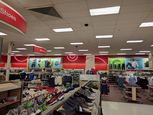 Department Store «Target», reviews and photos, 45130 Columbia Pl, Sterling, VA 20166, USA