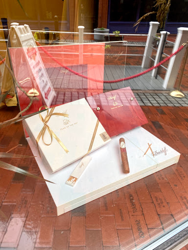 Tobacco Shop «Tobacco Shop LLC», reviews and photos, 89 Pratt St, Hartford, CT 06103, USA