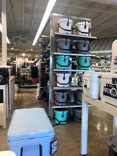 Marine Supply Store «West Marine», reviews and photos, 4000 Virginia Beach Blvd #100, Virginia Beach, VA 23452, USA