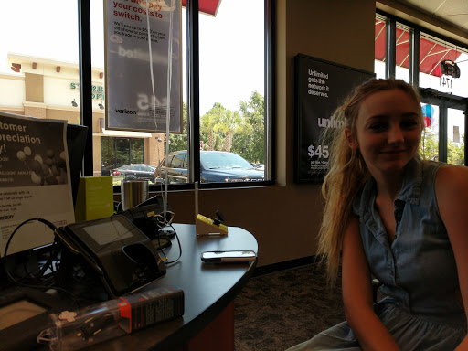Cell Phone Store «Verizon Authorized Retailer – Cellular Sales», reviews and photos, 1741 Dunlawton Ave, Port Orange, FL 32127, USA