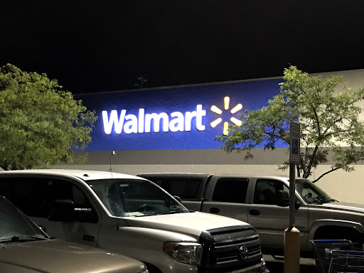 Department Store «Walmart Supercenter», reviews and photos, 500 New Circle Rd, Lexington, KY 40511, USA