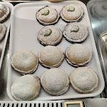 Photo n°3 de l'avis de John.a fait le 07/07/2017 à 21:20 sur le  Bar La Sorgente, Specialità Cassatelle di Ricotta & Dolci Siciliani. à Castellammare del Golfo