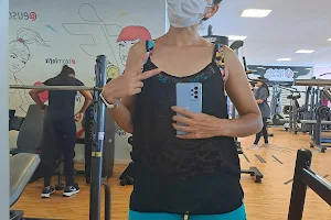 Academia La Fit image