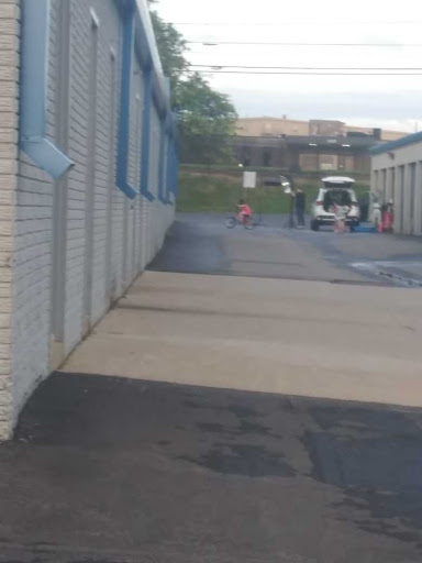 Self-Storage Facility «Valley Storage Co.», reviews and photos, 1360 Home Ave, Akron, OH 44310, USA