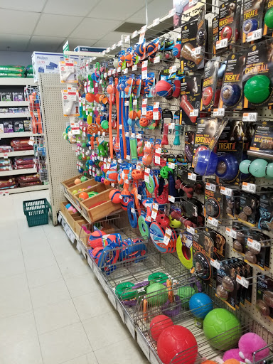 Pet Supply Store «Pet Supplies Plus», reviews and photos, 2224 S Main St, Ann Arbor, MI 48103, USA