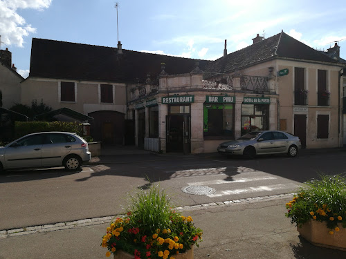 hôtels Hotel de la Poste Vincelles