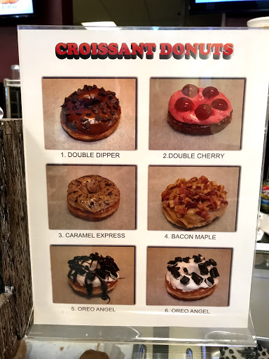 Donut Shop «Golden Donuts», reviews and photos, 8411 Elk Grove Florin Rd, Elk Grove, CA 95624, USA
