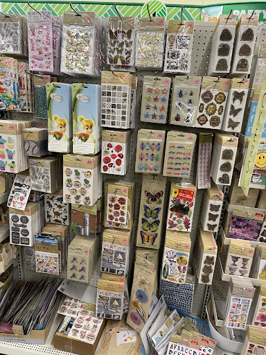 Dollar Store «Dollar Tree», reviews and photos, 1700 Sullivan Trail #1a, Easton, PA 18040, USA