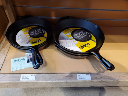 Camping Store «REI», reviews and photos, 1703 S Brentwood Blvd, Brentwood, MO 63144, USA