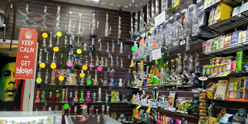 Tobacco Shop «Tobacco Corner», reviews and photos, 6636 Old Winter Garden Rd, Orlando, FL 32835, USA