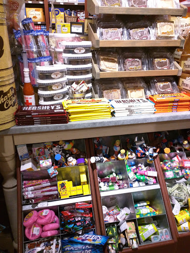 American Restaurant «Cracker Barrel Old Country Store», reviews and photos, 24400 Eastex Fwy, Kingwood, TX 77339, USA