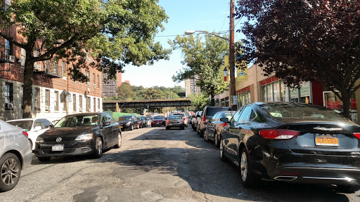 Thrift Store «MyUnique», reviews and photos, 218 W 234th St, Bronx, NY 10463, USA