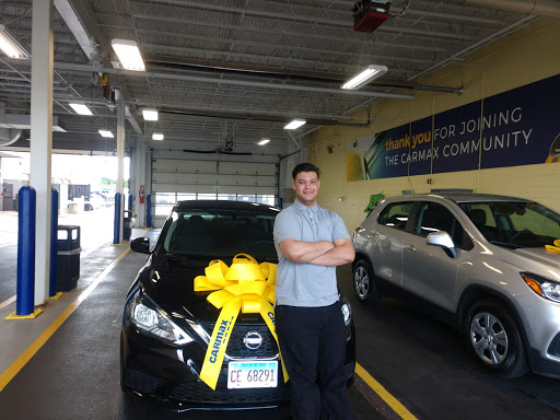 Used Car Dealer «CarMax», reviews and photos, 3320 Odyssey Ct, Naperville, IL 60563, USA