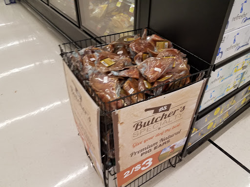 Grocery Store «Jewel-Osco», reviews and photos, 145 S Eastwood Dr, Woodstock, IL 60098, USA