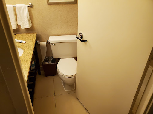 Hotel «DoubleTree by Hilton», reviews and photos, 9599 Skokie Blvd, Skokie, IL 60077, USA