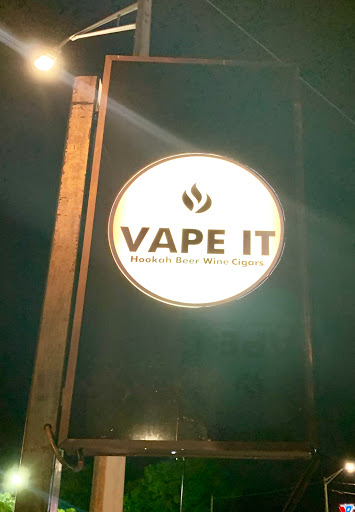 Tobacco Shop «407 Smoke Shop», reviews and photos, 4316 Curry Ford Rd, Orlando, FL 32806, USA