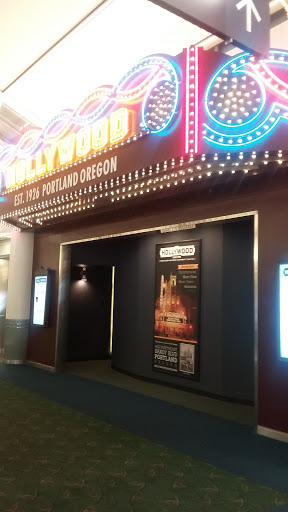 Movie Theater «Hollywood Theatre», reviews and photos, 4122 NE Sandy Blvd, Portland, OR 97212, USA