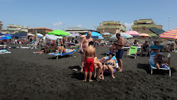 Photo de Spiaggia di Ladispoli - endroit populaire parmi les connaisseurs de la détente