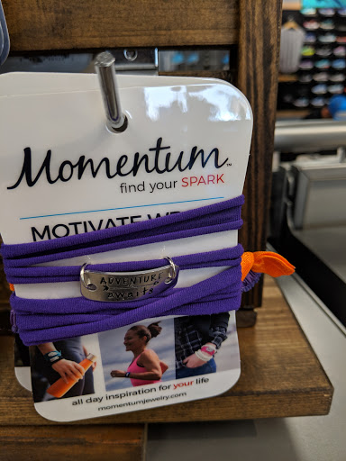 Sporting Goods Store «Fleet Feet Sports Greensboro», reviews and photos, 3731 Lawndale Dr, Greensboro, NC 27455, USA