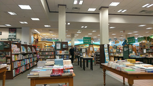 Book Store «Barnes & Noble», reviews and photos, 5231 E 41st St, Tulsa, OK 74135, USA