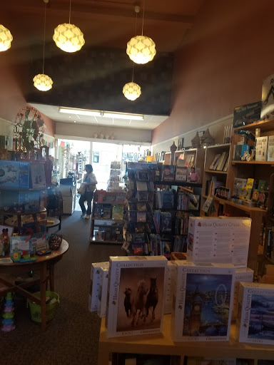 Book Store «Reach and Teach Books, Toys, and Gifts», reviews and photos, 144 W 25th Ave, San Mateo, CA 94403, USA