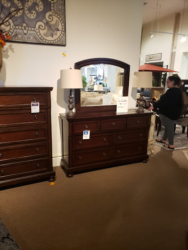 Furniture Store «Ashley Furniture HomeStore», reviews and photos, 4535 Galleria Blvd, Birmingham, AL 35244, USA