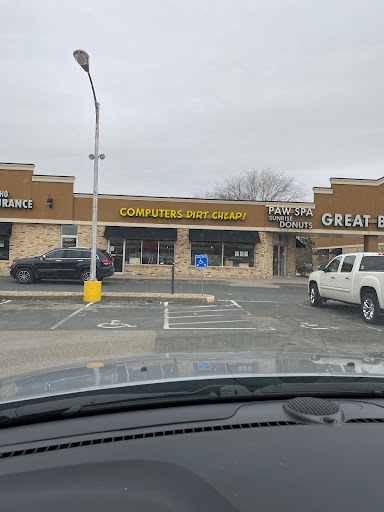 Used Computer Store «The Box Shop-Dirt Cheap Computers», reviews and photos, 9040 Lyndale Ave S, Minneapolis, MN 55420, USA