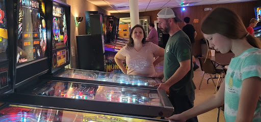 Shopping Mall «Southland Shopping Center», reviews and photos, 6944 W 130th St, Middleburg Heights, OH 44130, USA