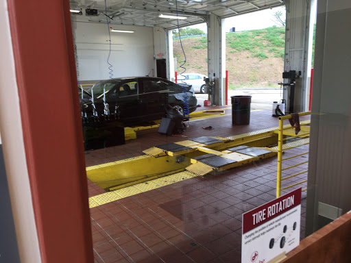 Oil Change Service «Jiffy Lube», reviews and photos, 6780 Roosevelt Ave, Middletown, OH 45044, USA