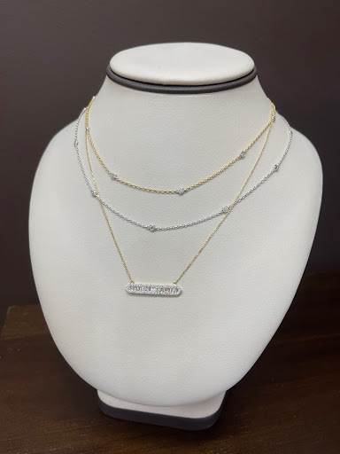 Jewelry Store «Levit Jewelers», reviews and photos, 1000 Park Blvd E, Massapequa Park, NY 11762, USA