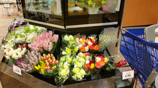 Supermarket «Roche Bros. Burlington», reviews and photos, 34 Cambridge St, Burlington, MA 01803, USA