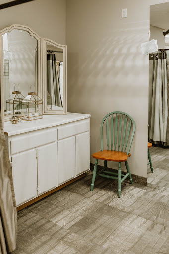 Bridal Shop «Adorned In Grace Bridal and Formalwear Shop», reviews and photos, 4949 SW 76th Ave, Portland, OR 97225, USA