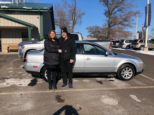 Used Car Dealer «American Auto Sales», reviews and photos, 14746 Lake Dr NE #2, Forest Lake, MN 55025, USA