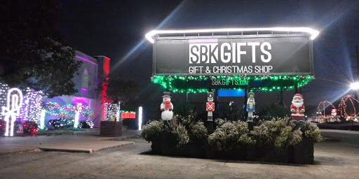 SBK Gifts / Story Book Kids, 10725 Reading Rd, Cincinnati, OH 45241, USA, 