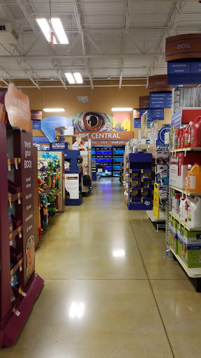 Pet Supply Store «PetSmart», reviews and photos, 181 Wilson Ave, Hanover, PA 17331, USA