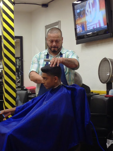 Barber Shop «The Chop Shop Barbers & Salon», reviews and photos, 1040 Park Ave, San Jose, CA 95126, USA