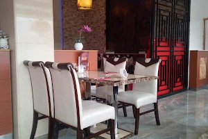 China-Restaurant Golden Wok image