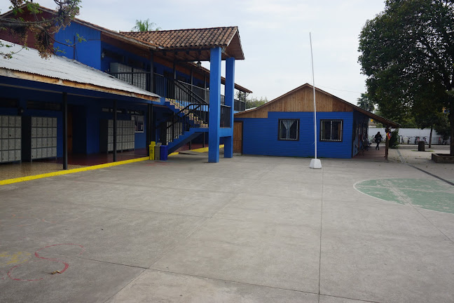 Colegio Almenar - Escuela